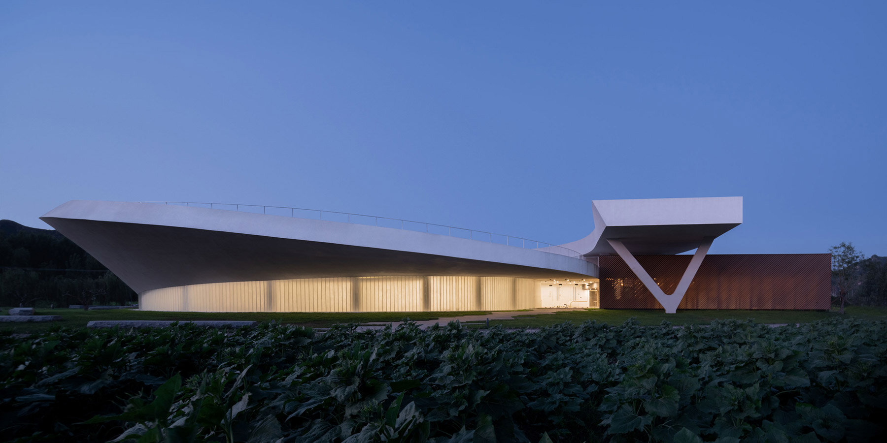 tiangang-art-center-syn-architects-designboom-06a