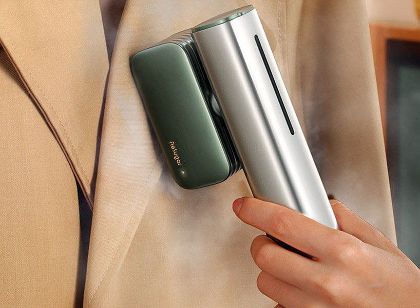 portable, lightweight clothes steamer rotates 90 degrees for flat and vertical ironing