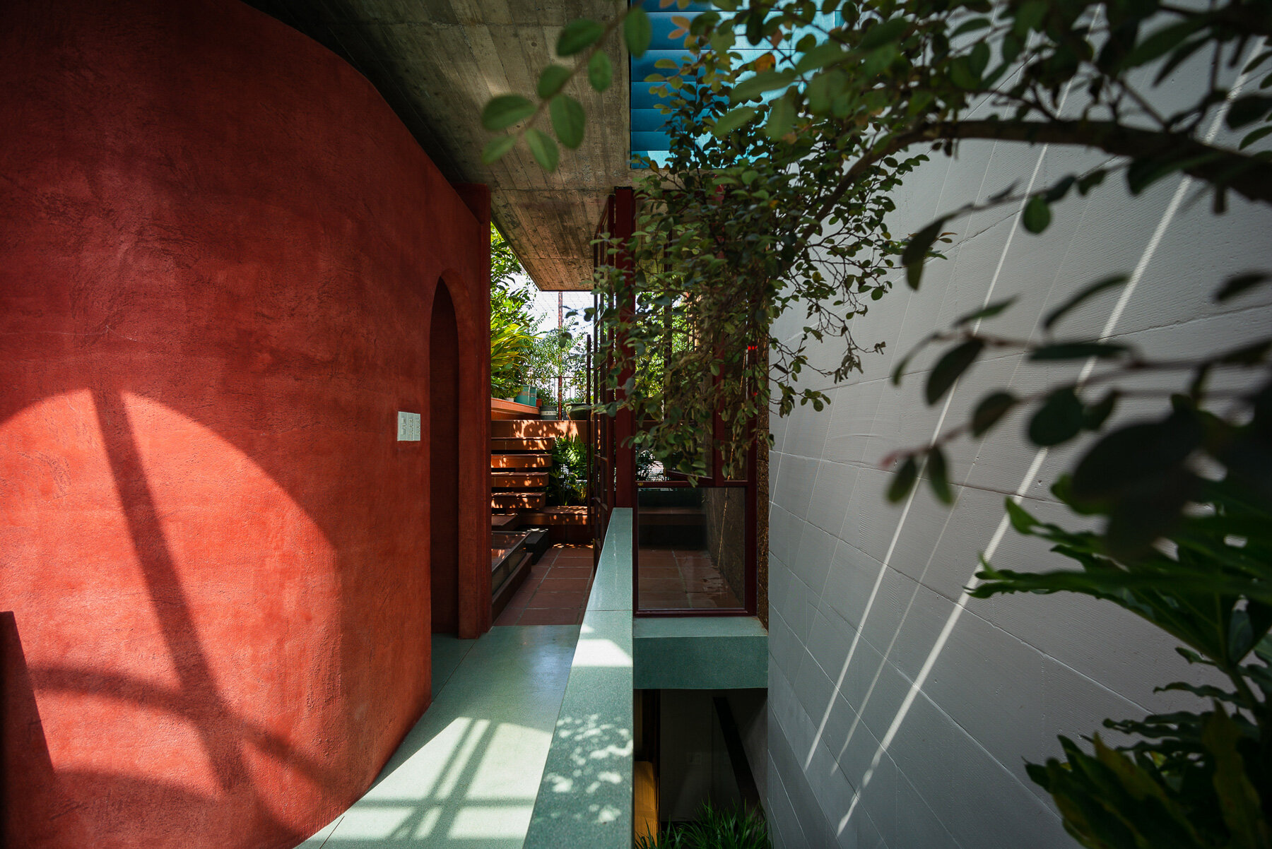 h-house-ad9-architects-vietnam-designboom-5