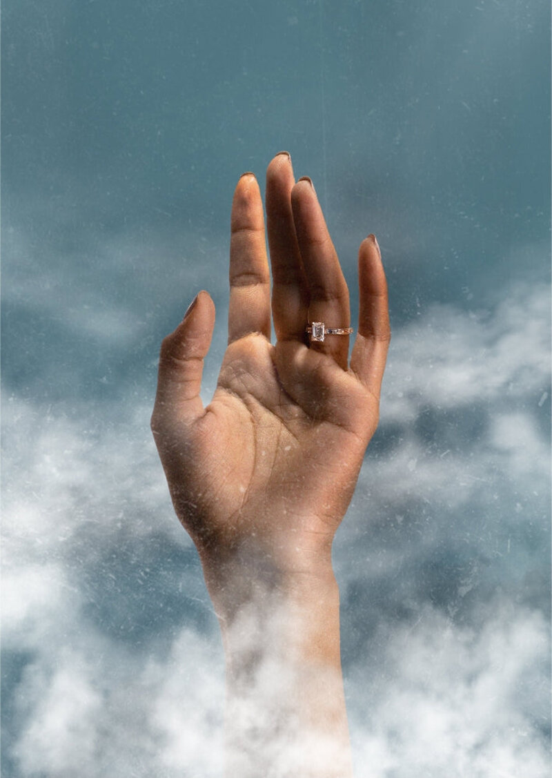 aether creates world’s first carbon-negative diamonds made from air