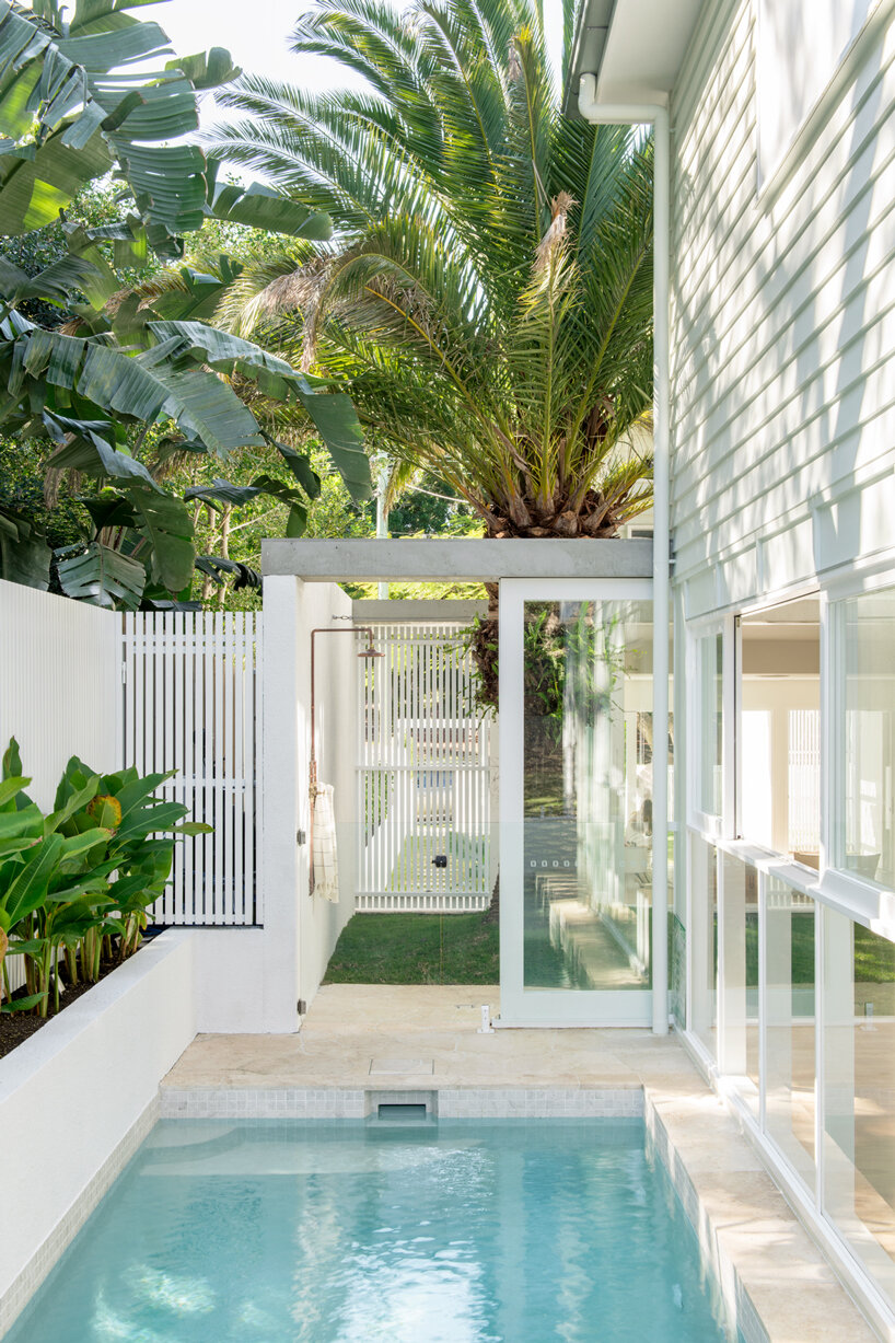 DAHA plans suburban family home around a private courtyard in australia