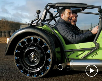 DIY airless tires made of PVC pipes, bolts and nuts