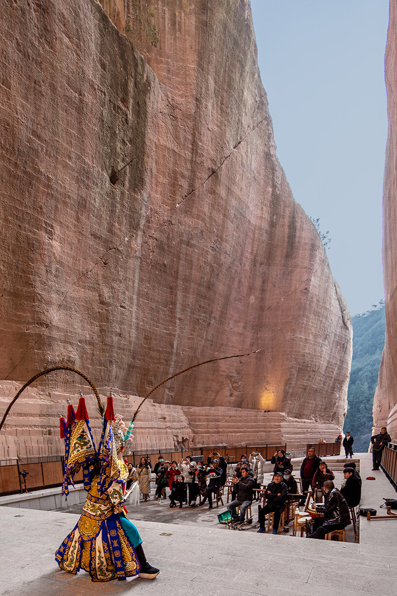 xu tiantian carves into the rocks to revitalize nine small abandoned quarries in china