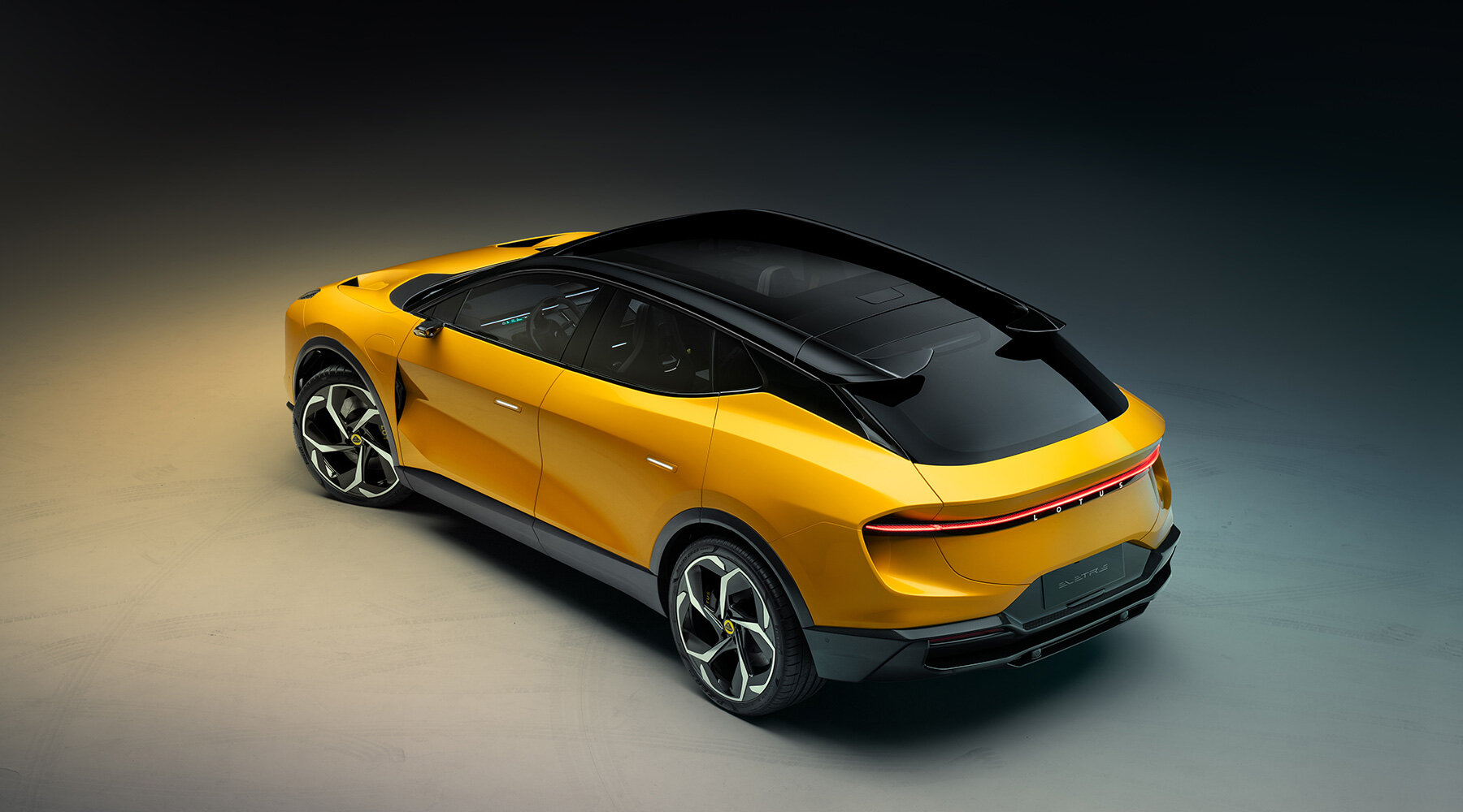 lotus-eletre-hyper-SUV-designboom11