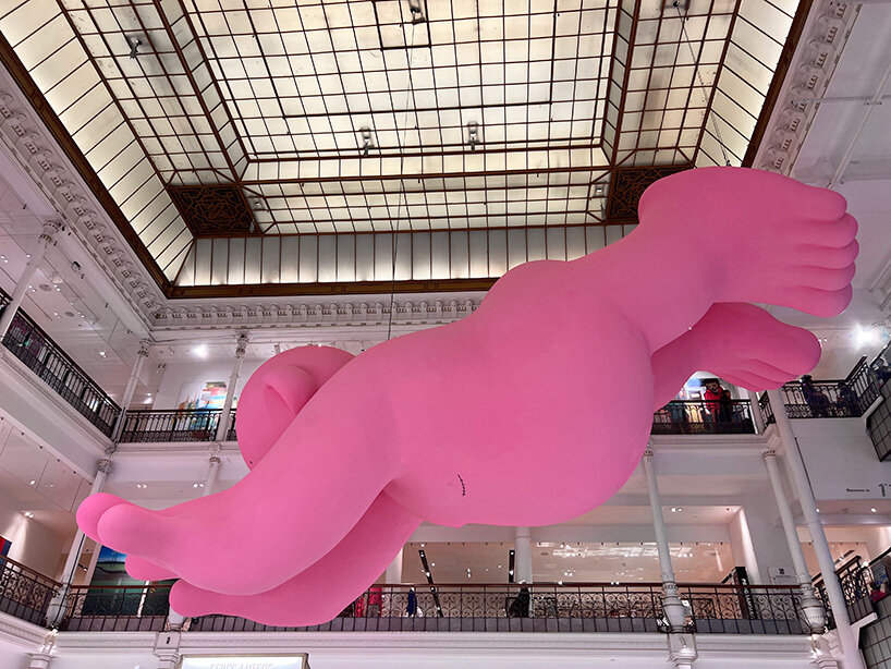 philippe katerine invades paris' le bon marché with massive bubblegum pink sculptures