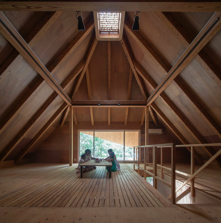 ryosuke ono designs beachfront house in japan with pyramid hip roof