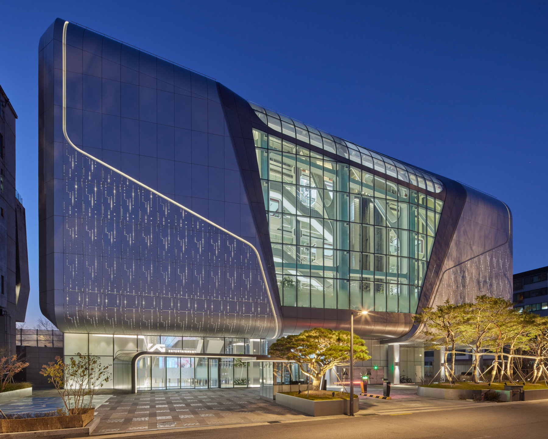 unstudio-headquarters-yg-entertainment-seoul-designboom-large2