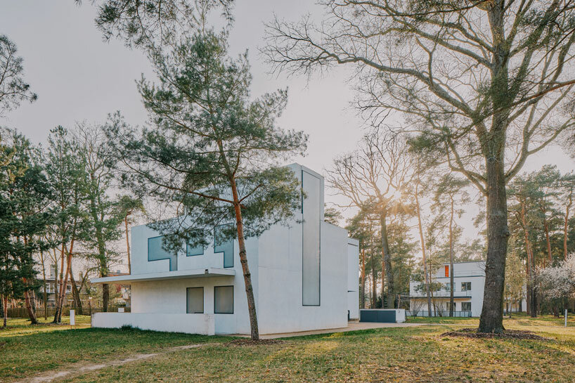 walter gropius's modernist ‘meisterhäuser’ villas captured by david altrath
