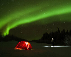 deployable emergency shelter with origami skin uses extreme arctic conditions to its advantage