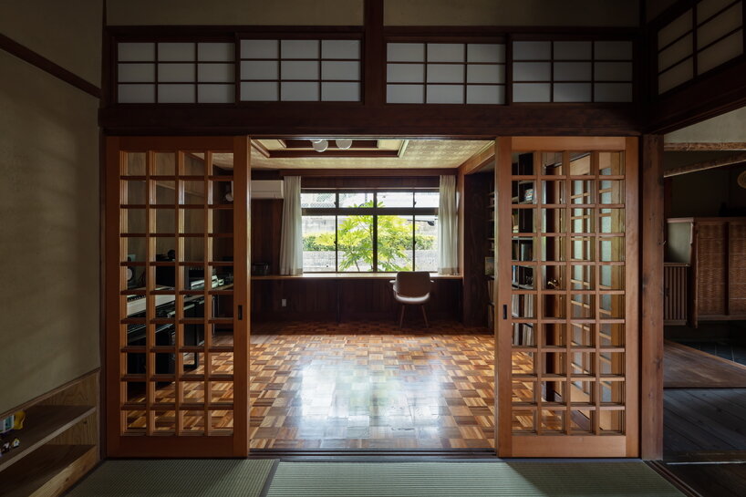 YYAA converts 1930s property into 'house of memories' for young japanese family