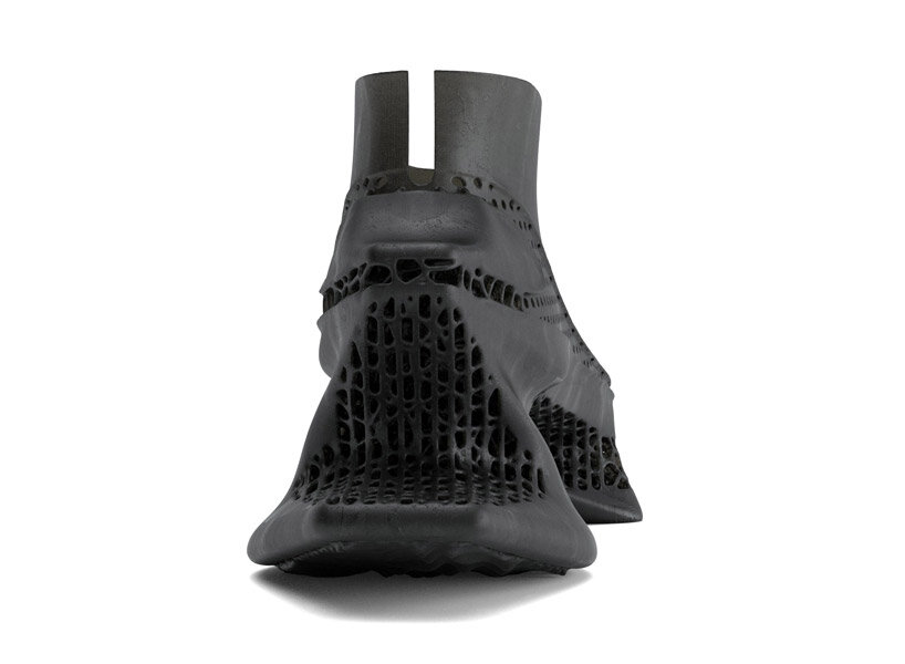 3D-printed ‘stela basic’ by SCRY explores black monoliths in space