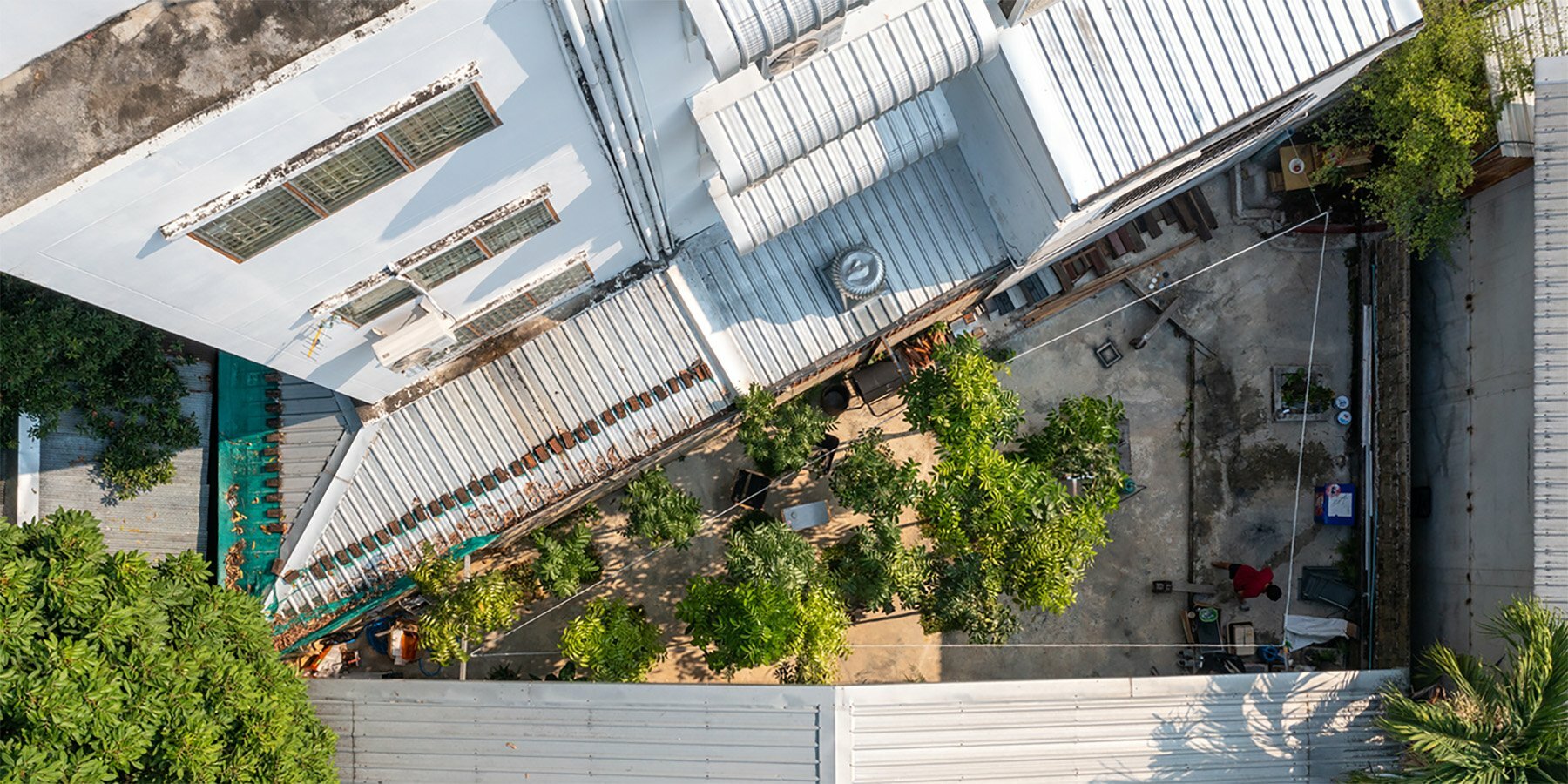 we-convinced-that-real-architecture-will-leaves-indelible-trace-in-our-minds-by-only-elementary-architectural-action-2-62656e250b882