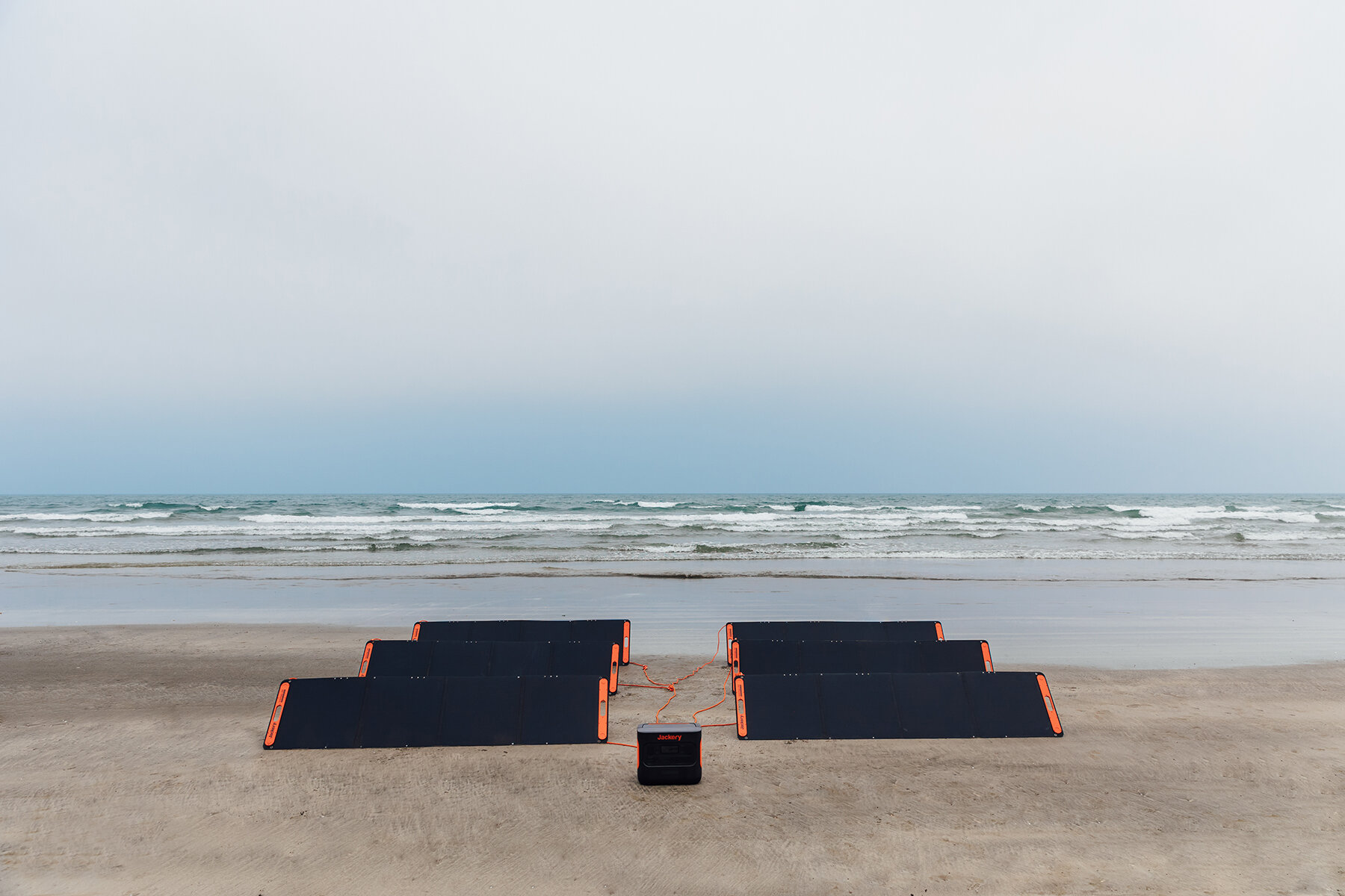 jackery-solar-generator-2000-pro-designboom-08a