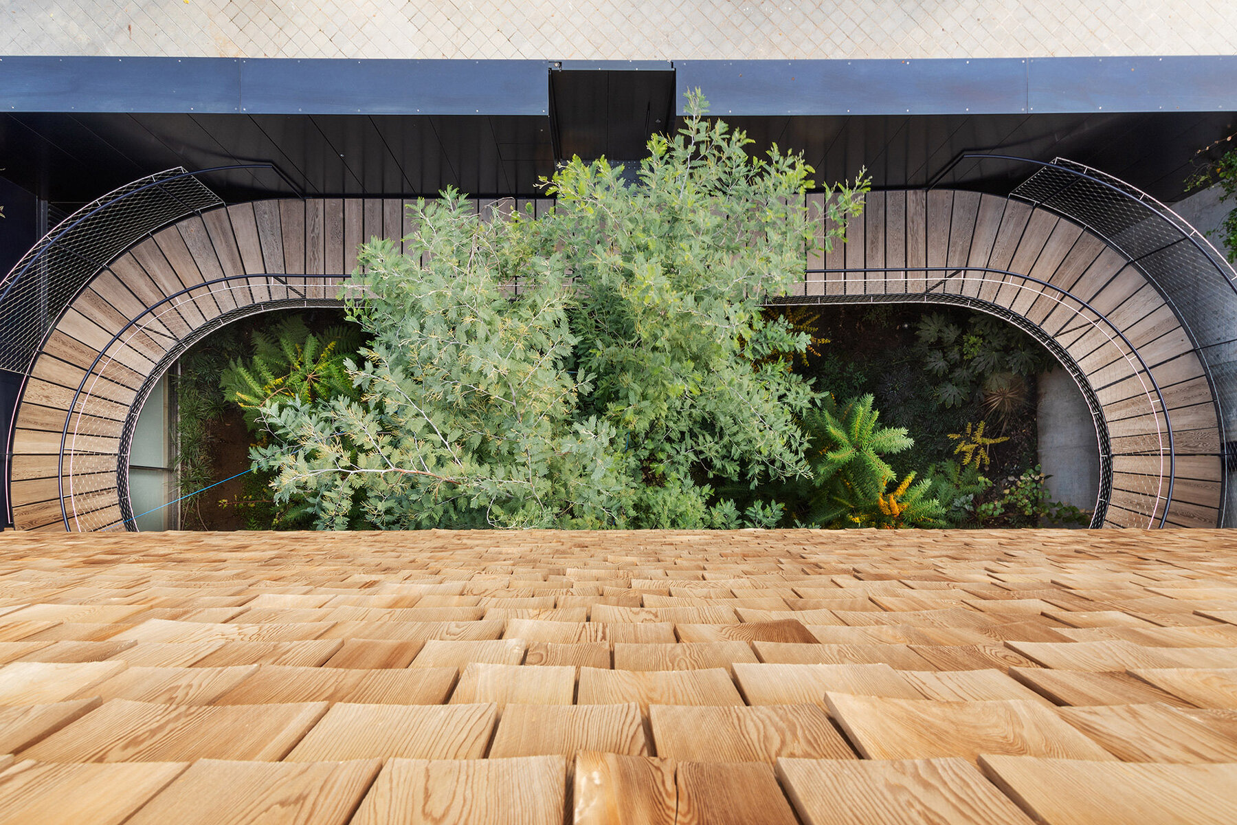langarita-navarro-arquitectos-casa-hernandez-madrid-designboom-large