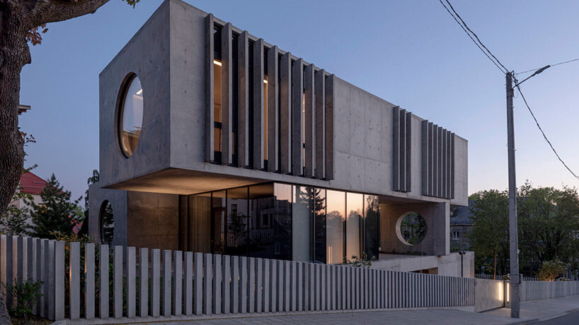 g.natkevicius & partners builds modernist concrete house in lithuania