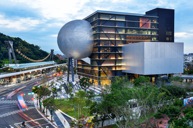 OMA completes taipei performing arts center with three 'plugged in' volumes