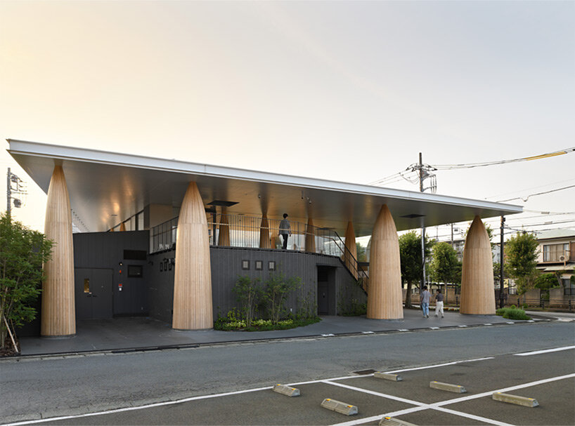 rhythmic arrangement of mountain-shaped pillars supports MAP's retail store in japan