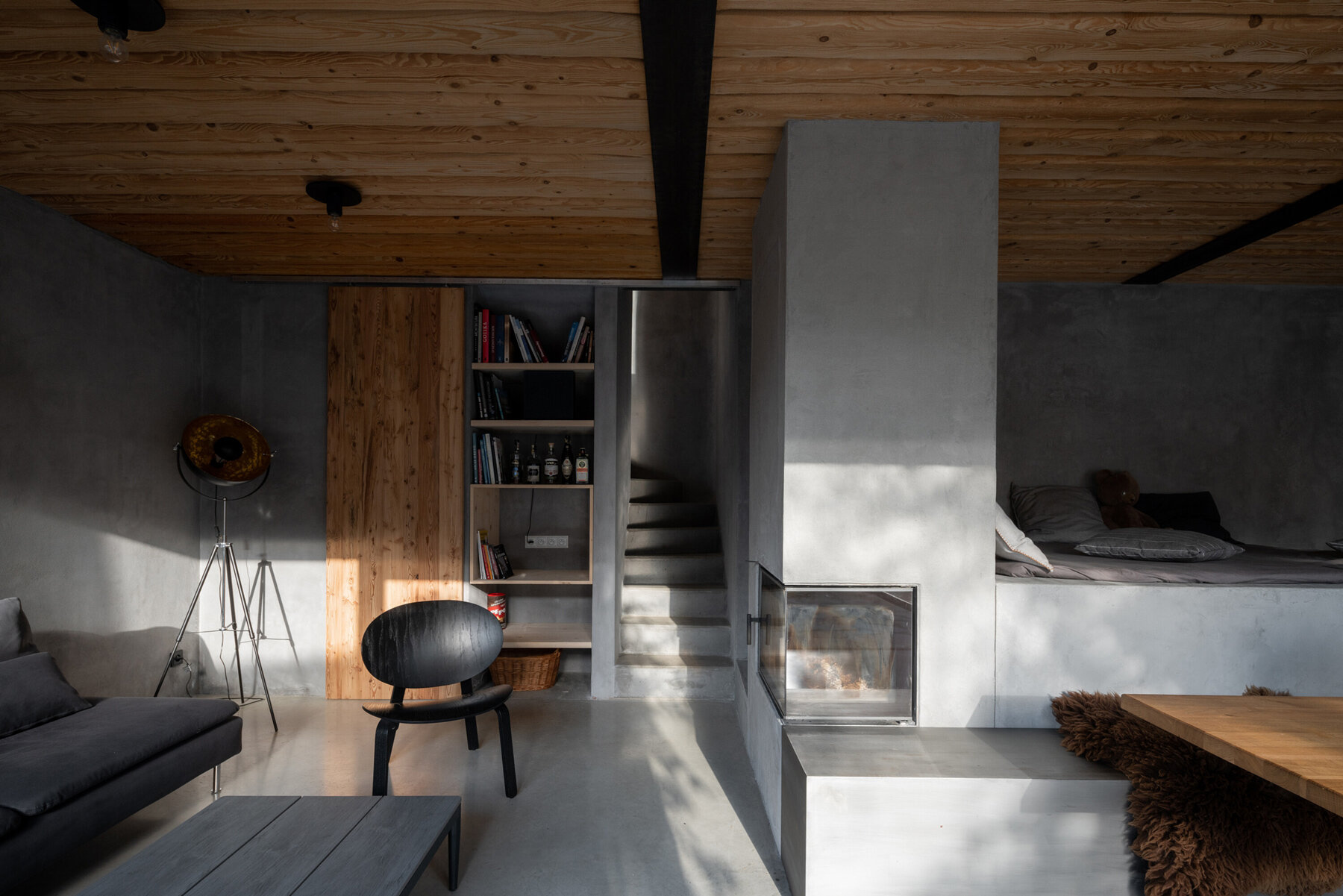 senaa-weekend-house-in-bukovany-alex-shoots-buildings-designboom-05a
