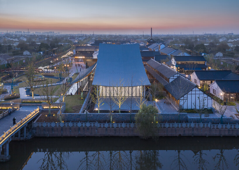 a series of hyperbolic shaped roofs tops GOA's jianli art center in china