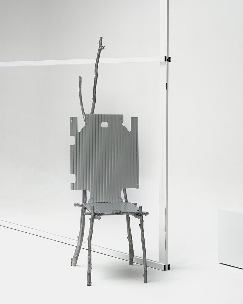  lee sisan's silver chair is made of RIMOWA's luggage pieces + cast aluminum branches