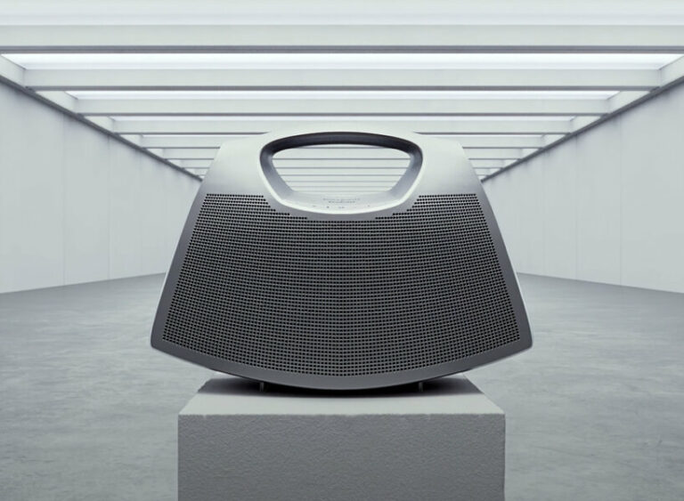balenciaga bang & olufsen speaker bag