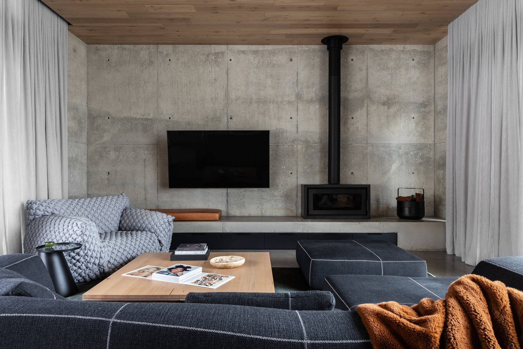 blade-house-tecture-albury-australia-designboom-08a