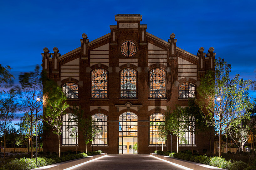 foster + partners installs demountable timber structure within disused madrid gas plant
