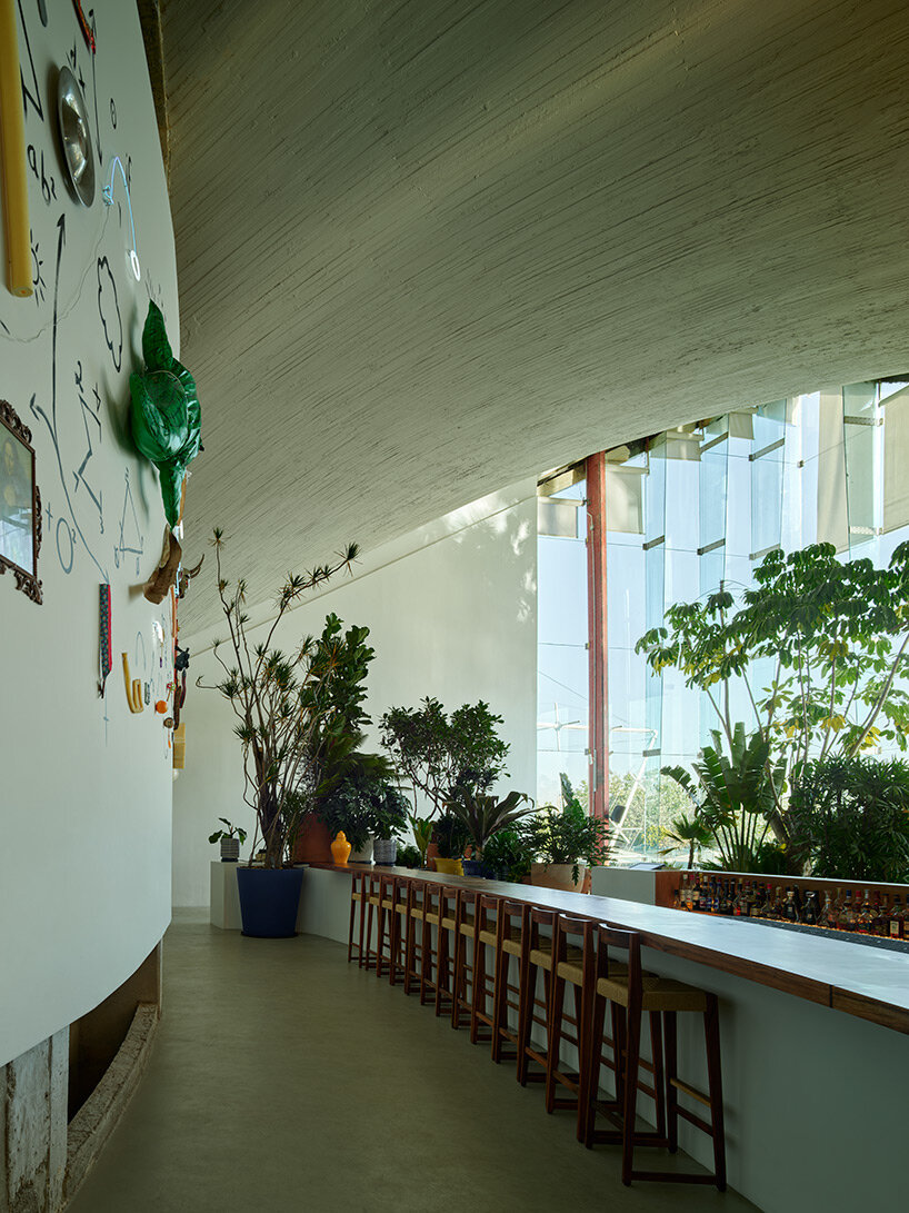LAGO/ALGO cultural hub blends contemporary art + modernist architecture in mexico city