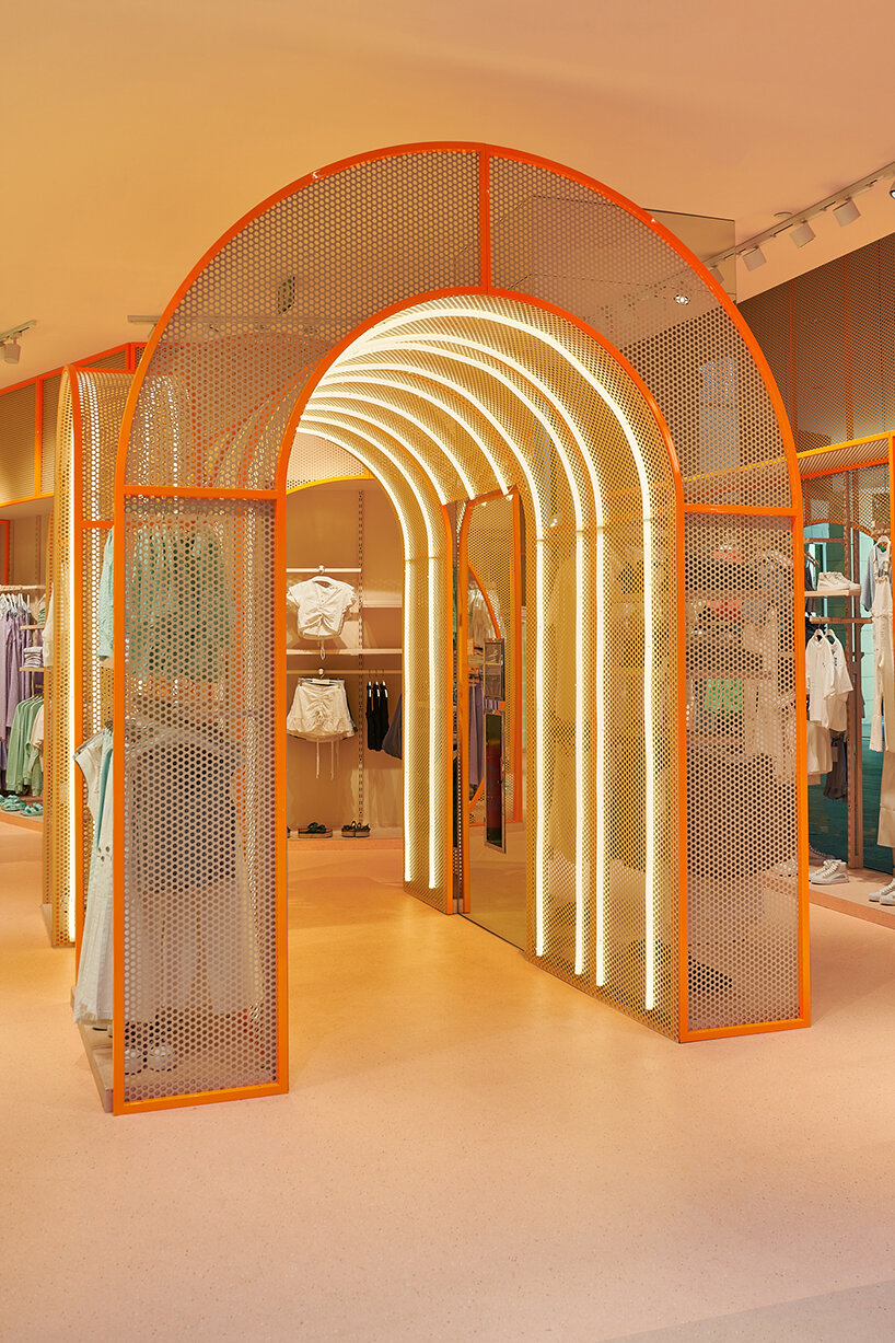 analog meets metaverse inside barcelona's surreal mango teen store by masquespacio