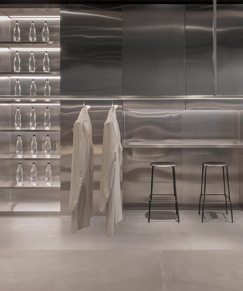 new nino alvarez store in madrid pairs minimalism with sleek, industrial tones