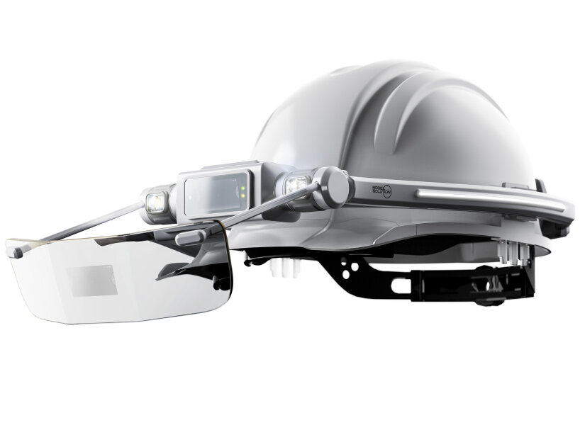 Les concepteurs utilisent la réalité augmentée dans le casque RUMEN pour aider les travailleurs souffrant de fatigue oculaire