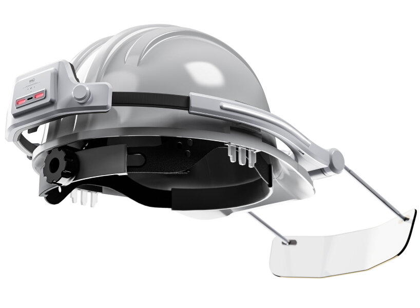 designers use augmented reality in helmet RUMEN to help workers' eye strain