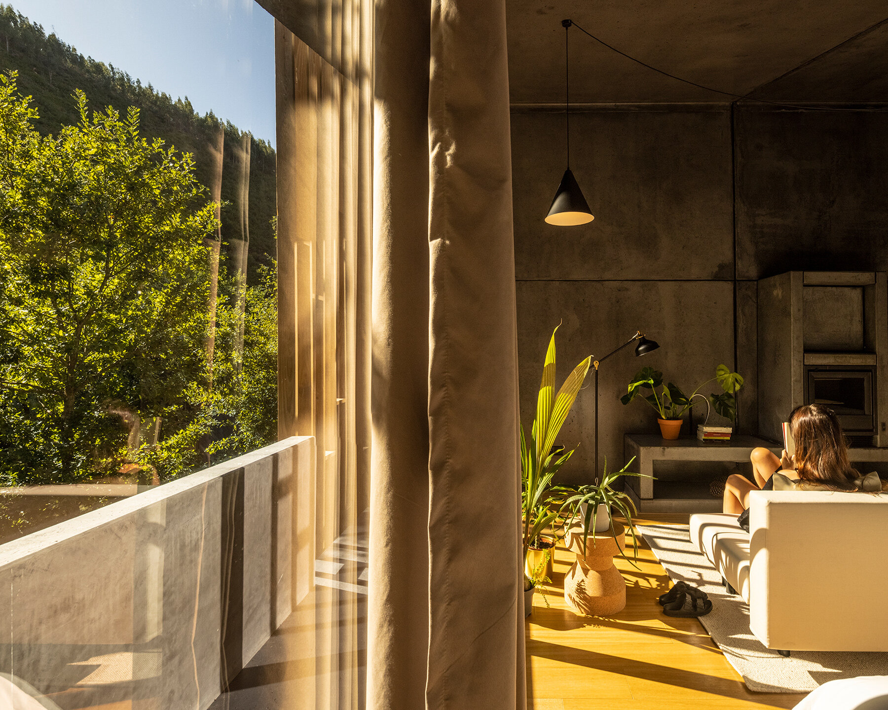 summary-architecture-paradinha-cabins-portugal-update-designboom-06a