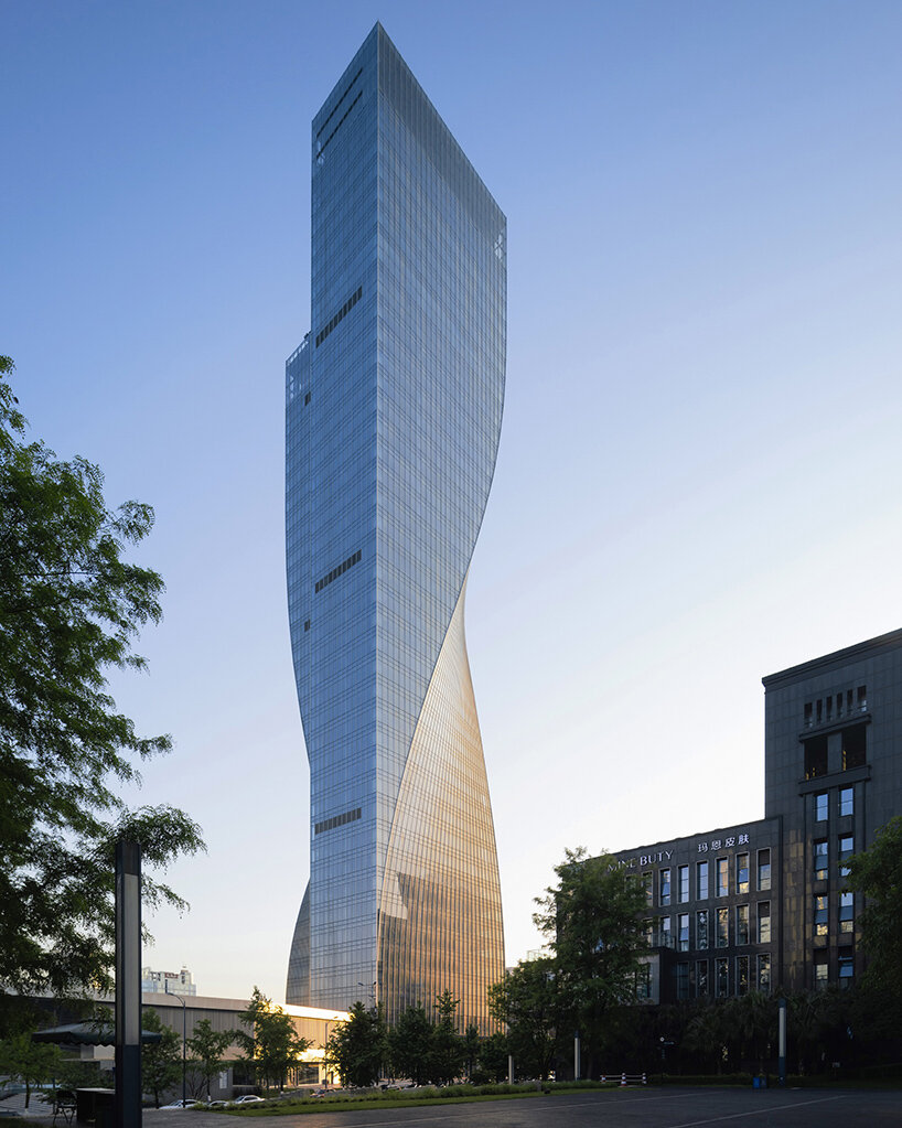 aedas chongqing tower