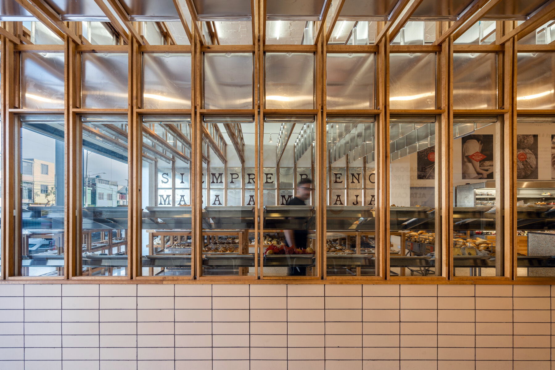 concentrico-mi-pan-bakery-mexico-designboom-ban