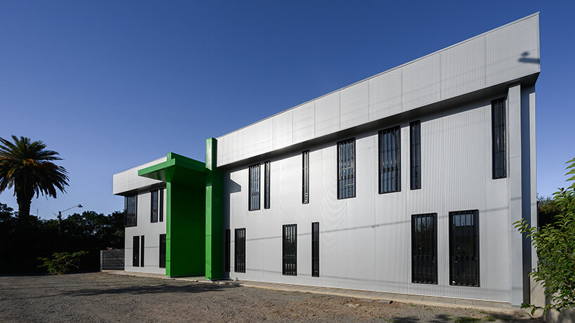 step inside this new, light-filled office hub in argentina, captured by gonzalo viramonte