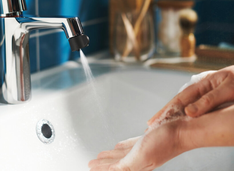 dual-mode IKEA ÅBÄCKEN tap nozzle limits flow to reduce water consumption