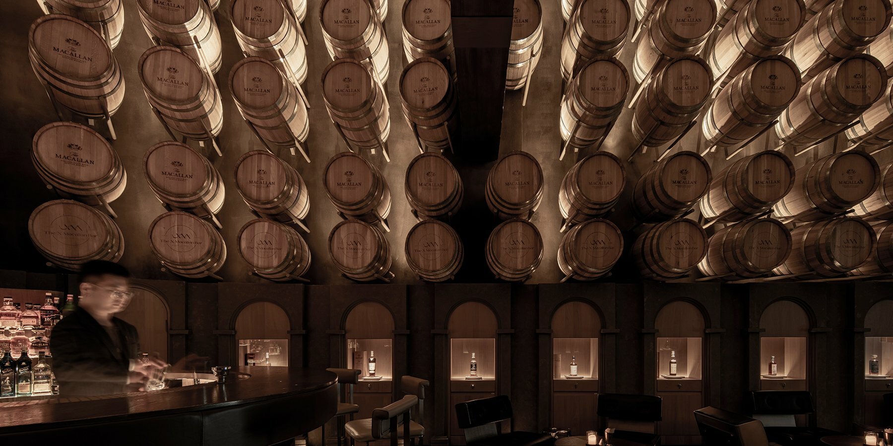jingle-design-xmacallan-bar-china-raw-unadorned-materiality-designboom-2