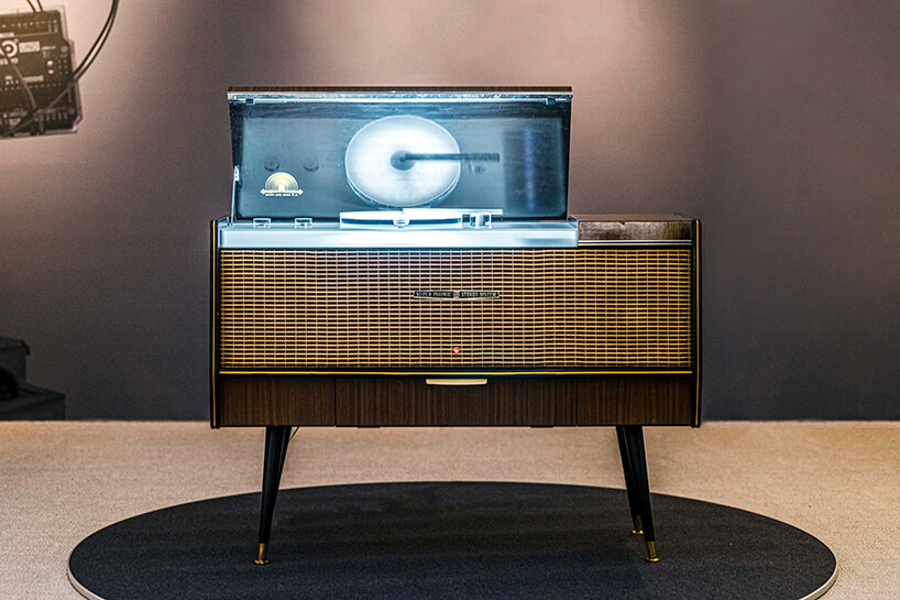 Panasonic's FUTURE LIFE FACTORY modernizes the 1960s stereo system for the digital age