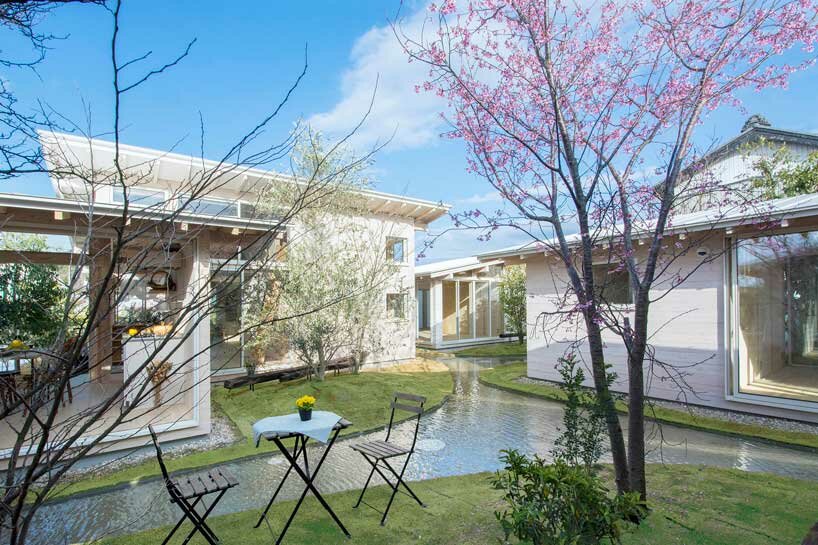 small streams swivel around studio velocity's awazuku house