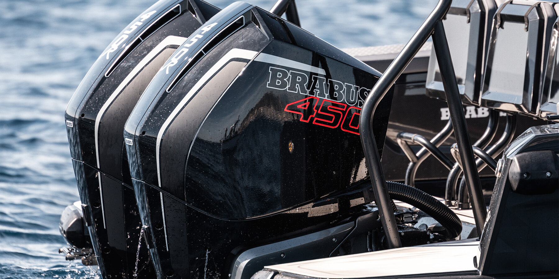 brabus-shadow-900-cross-cabin-black-ops-designboom-ban