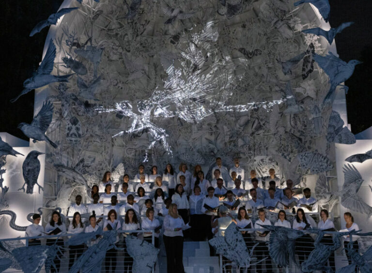 es devlin draws 243 endangered species for her illuminated dome