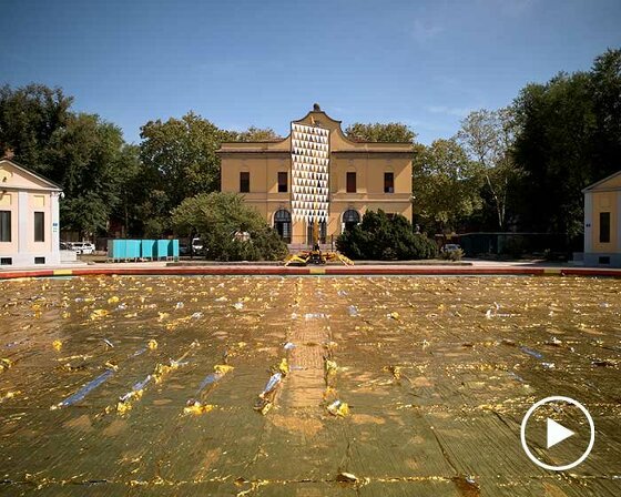 nari ward's 'gilded darkness' by fondazione nicola trussardi reflects today's societal issues