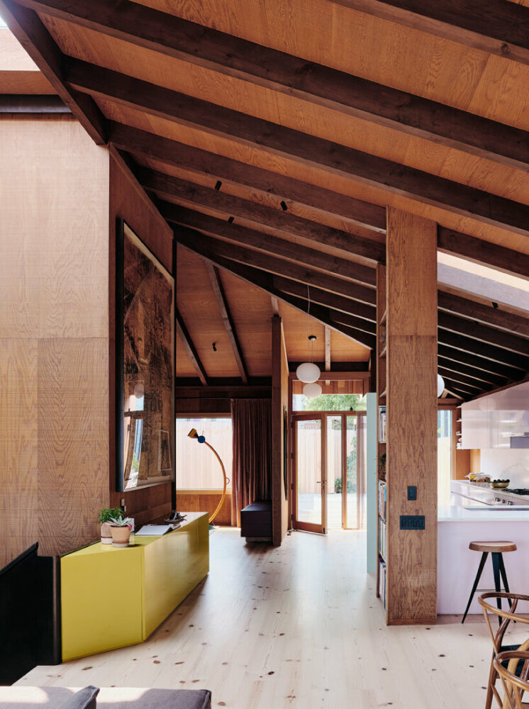 redwood house by studio terpeluk
