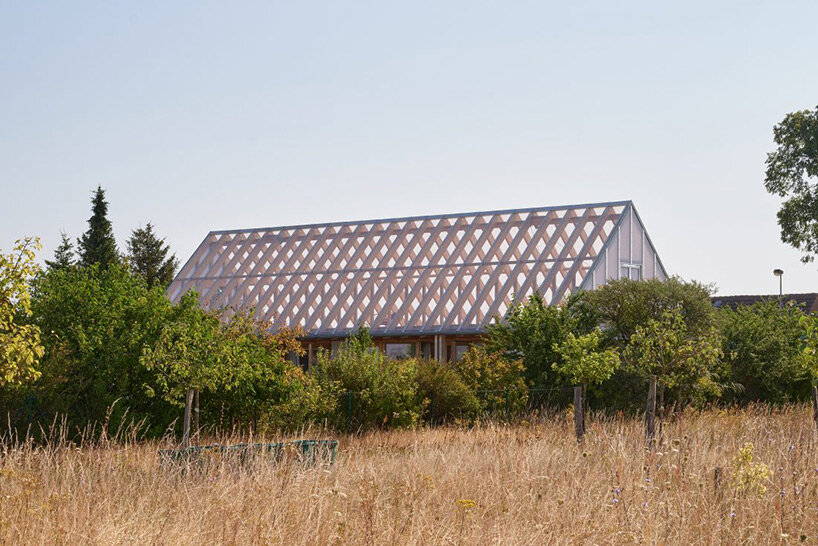 sigurd larsen tops weekend home in german countryside with clear glass gable roof