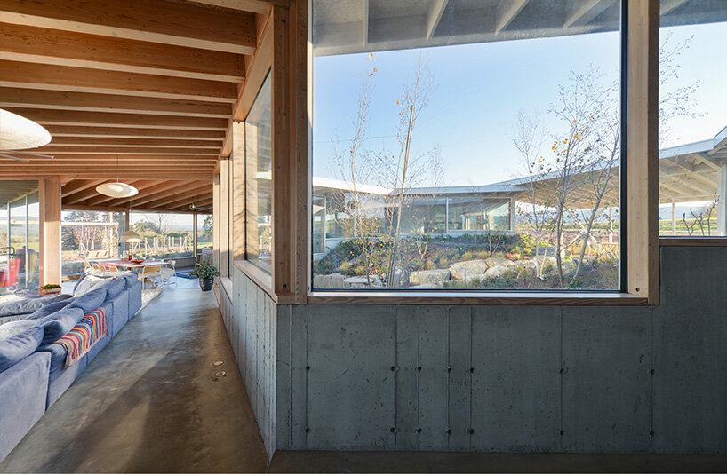 NO ARCHITECTURE organizes flower house as six overlapping pavilions in the berkshires
