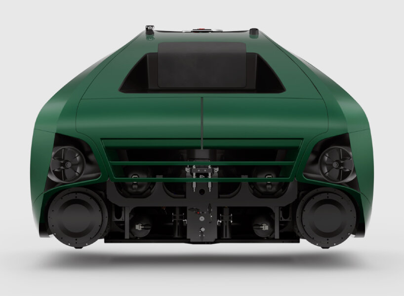 lightweight submersible ‘u-boat worx nemo’ dives up to 330 feet at 3 knots