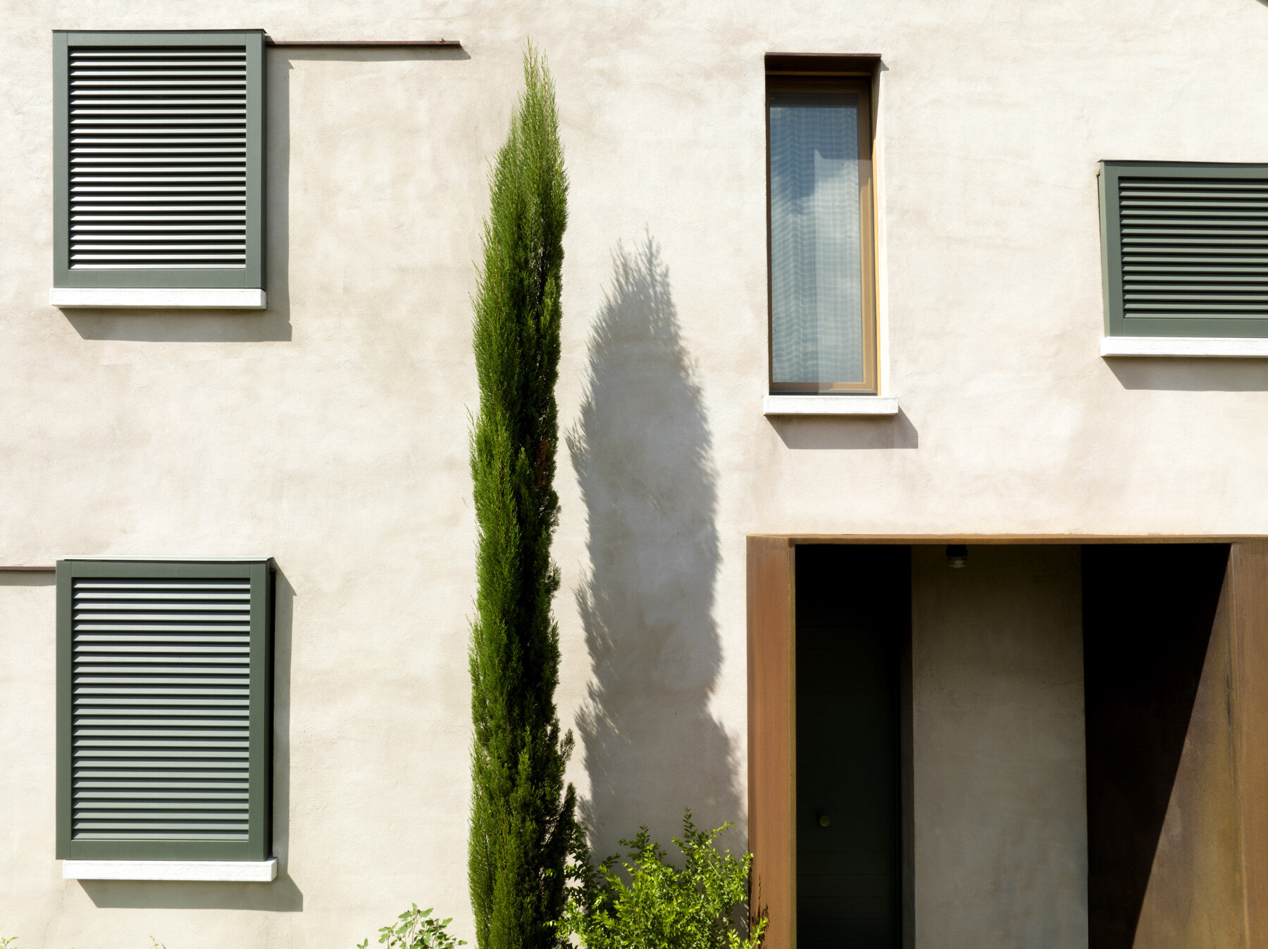 casa-duo-pan-architects-tuscany-designboom-wide2