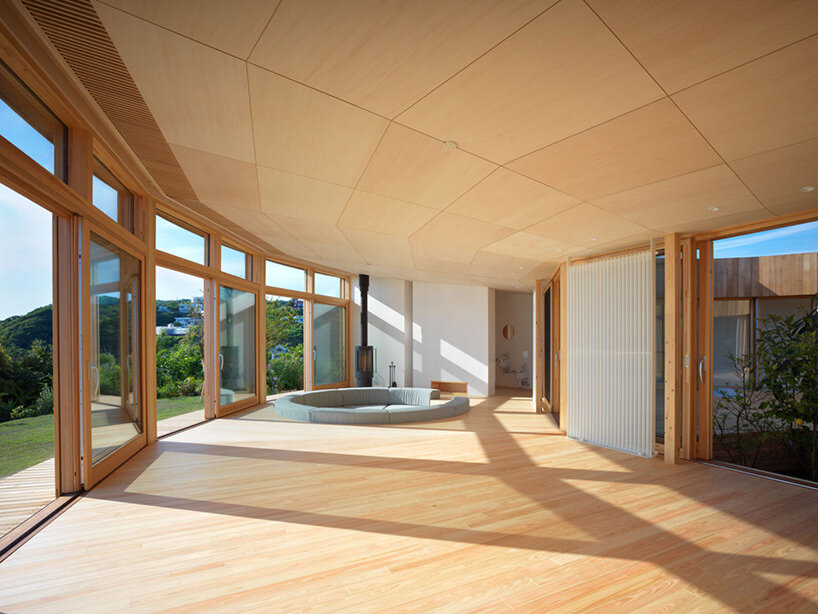 circular '365°' house by andrea hikone opens generously to japan's natural landscapes