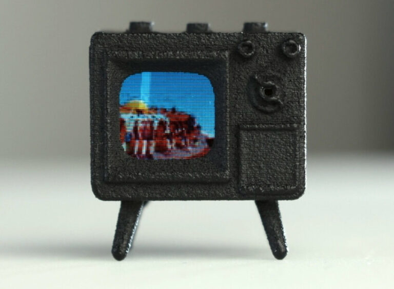 functional miniature TVs get even smaller for funsized movie streaming